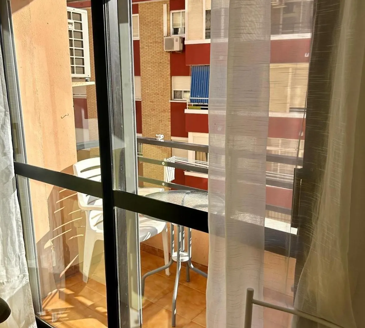 Centro Estudio Con Balcon Torremolinos 0*,