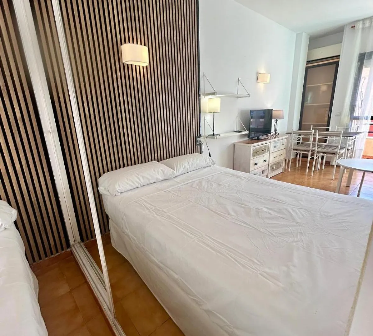 Apartmán Centro Estudio Con Balcon Torremolinos