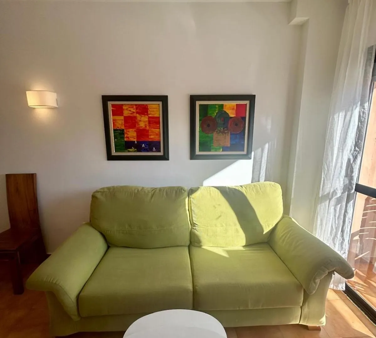Centro Estudio Con Balcon Torremolinos Španělsko