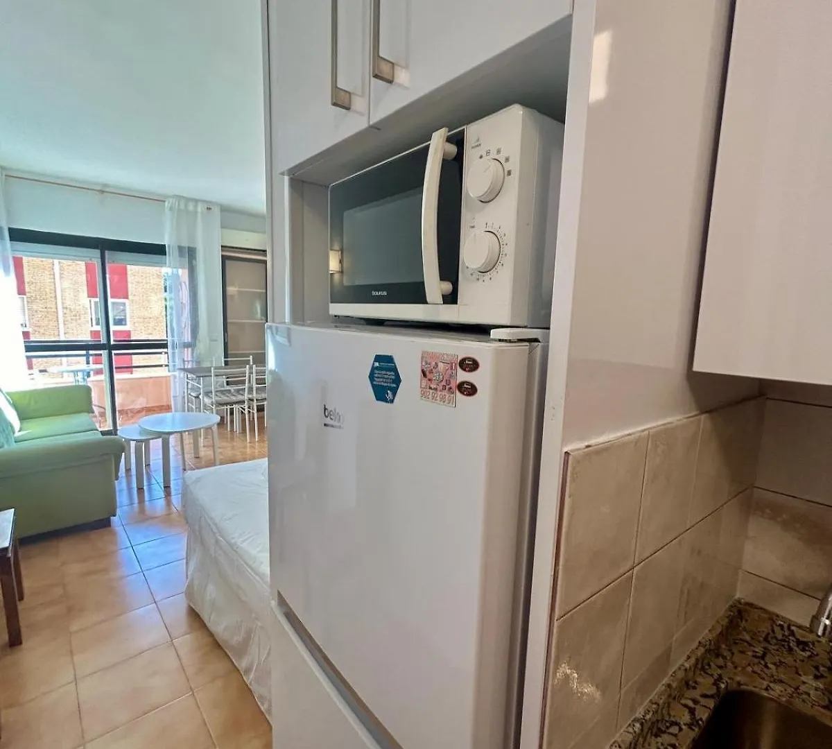 Centro Estudio Con Balcon Torremolinos Apartmán